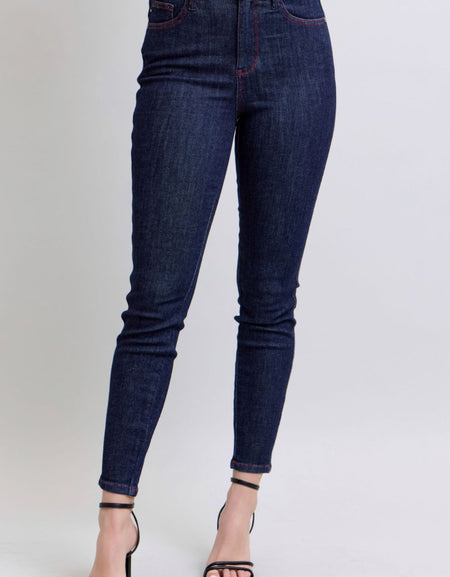 Judy Blue Full Size Heart Shaped Back Pockets Skinny Jeans
